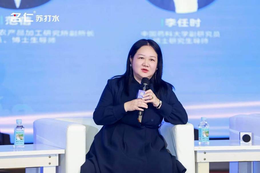 04b4f549476edaedc42dade842070c04